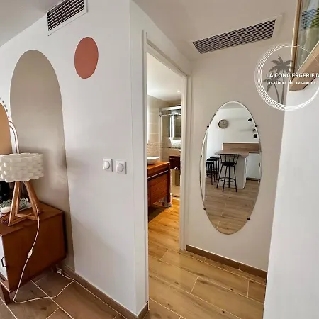 Le Malibu - Port De - A Pied Carqueiranne