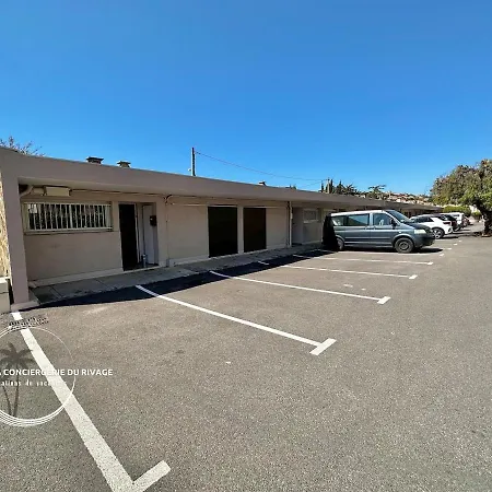 Le Malibu - Port De - A Pied